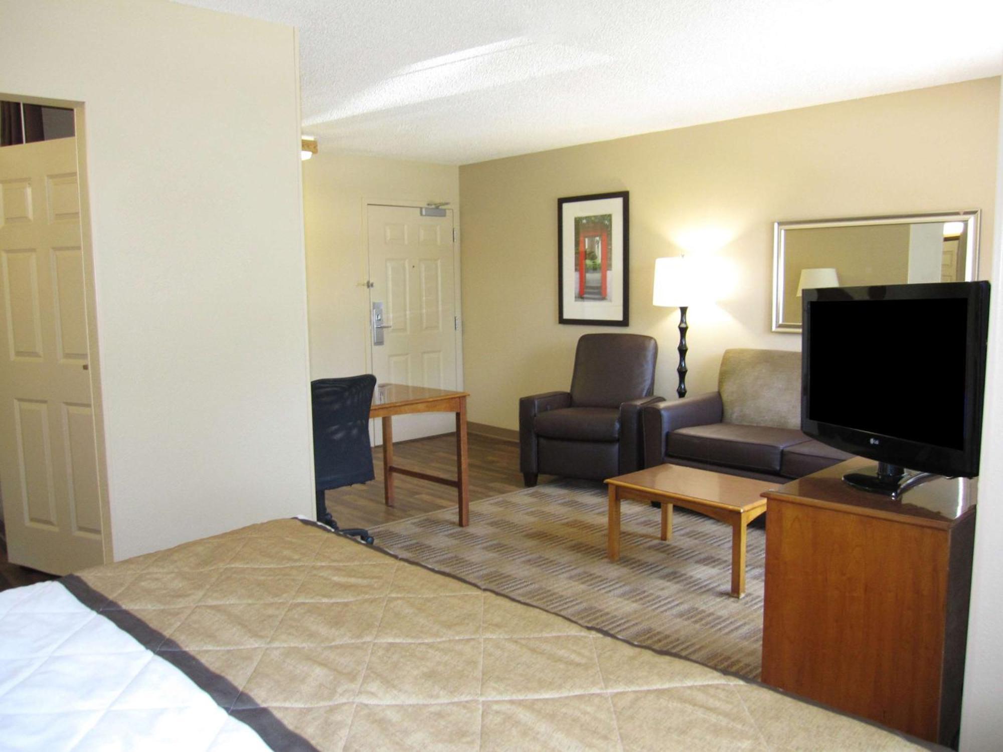 Extended Stay America Suites - Greensboro - Airport Extérieur photo