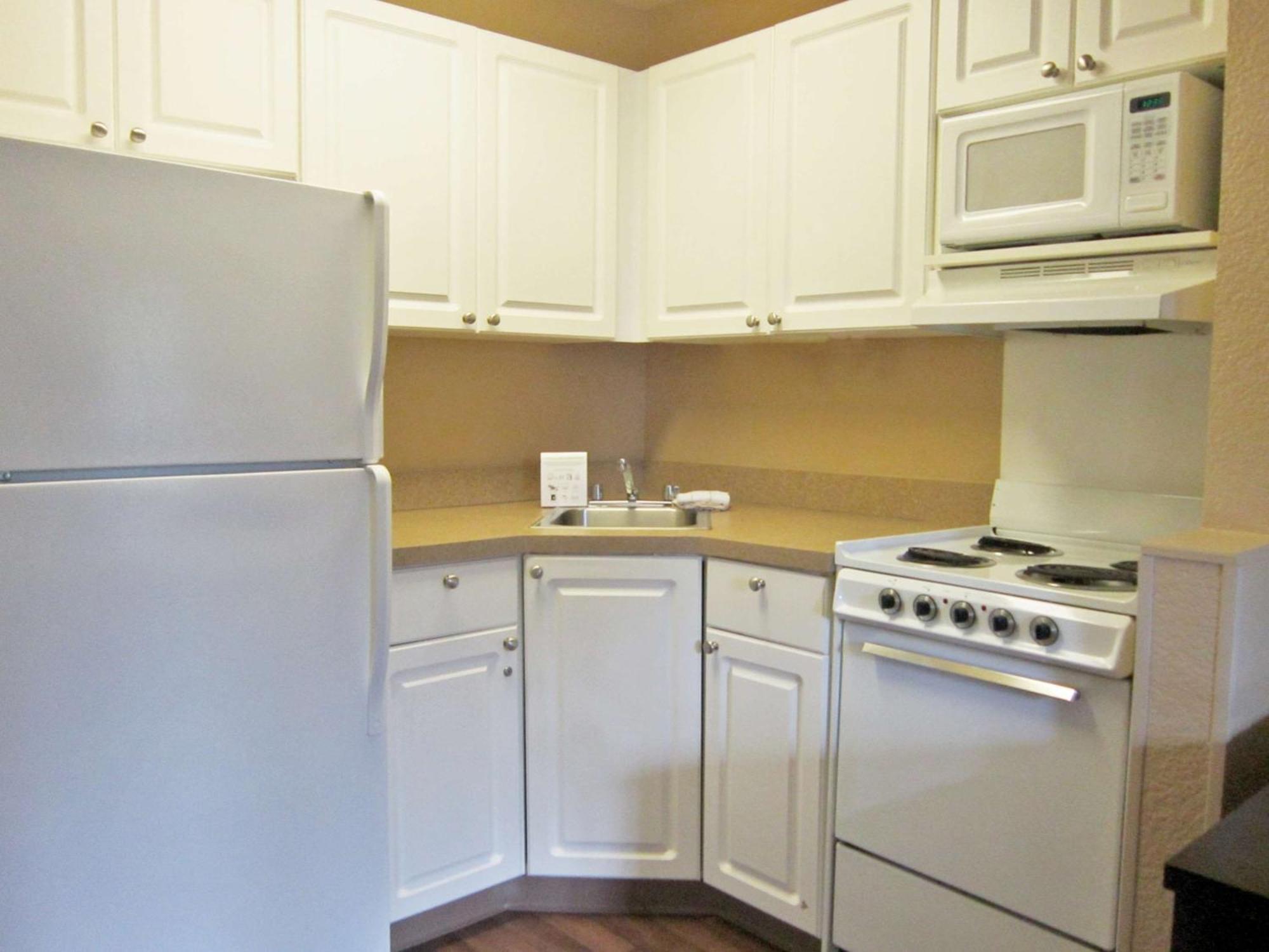 Extended Stay America Suites - Greensboro - Airport Extérieur photo